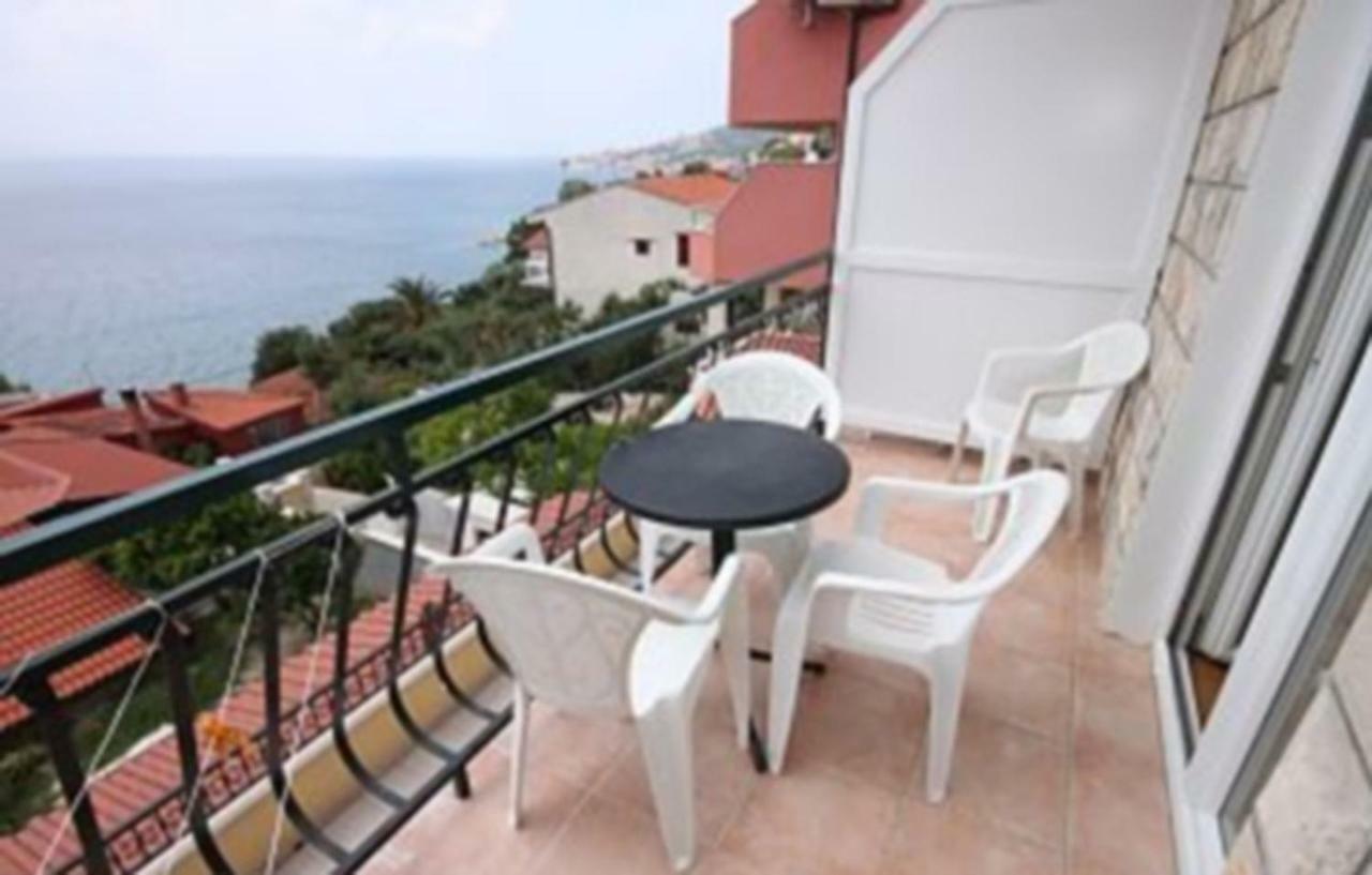 Apartments Marinovac Živogošće Extérieur photo